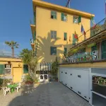 Ξενοδοχείο Deutsche Familien 2*