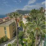 Ξενοδοχείο Deutsche Familien 2*