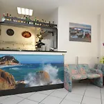 Deutsche Familien Ξενοδοχείο 2*