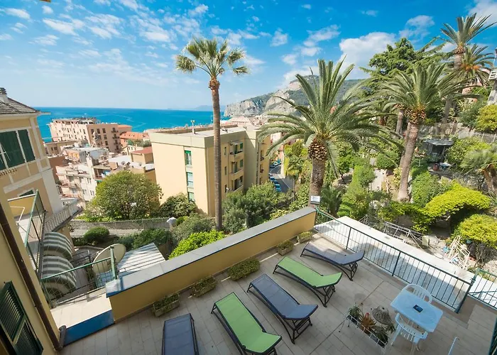 Szálloda Deutsche Familien Finale Ligure