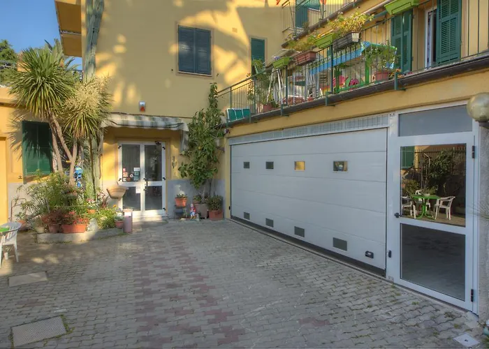 Szálloda Deutsche Familien Finale Ligure