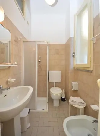 Deutsche Familien 菲纳莱利古雷